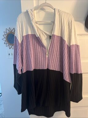 SHEIN White Lavender Black Colorblock Ribbed V-Neck Hoodie Sweater
